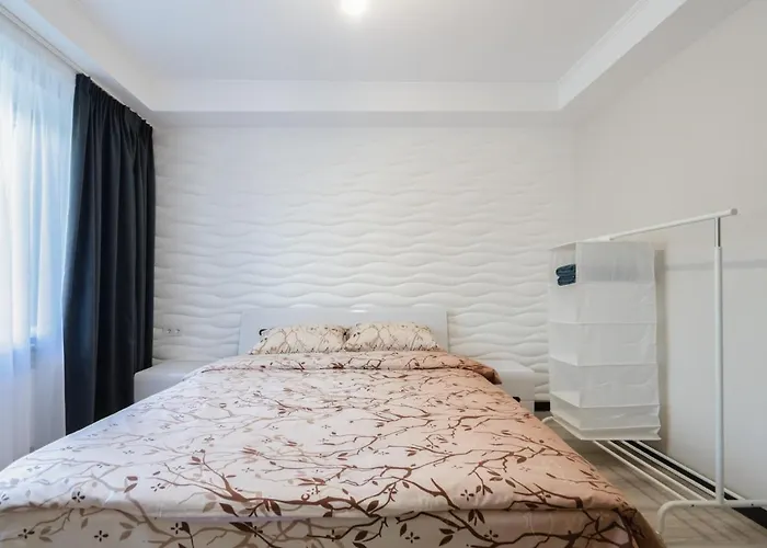 Artal Apartment On Obolonsky Avenue 16