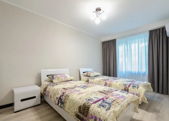 Artal Apartment On Obolonsky Avenue 16